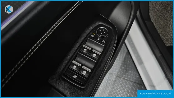RENAULT KOREA XM3 1.6 E-TECH INSPIRE E-SHIFTER