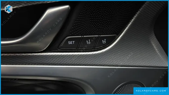 GENESIS G70 GASOLINE 3.3T 4WD