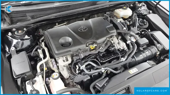 TOYOTA CAMRY 2.5 XLE HYBRID
