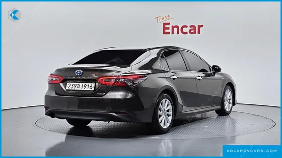TOYOTA CAMRY 2.5 LE HYBRID
