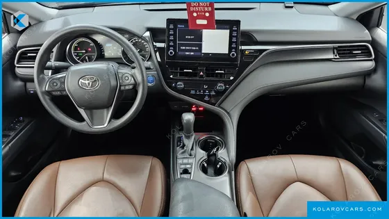 TOYOTA CAMRY 2.5 LE HYBRID