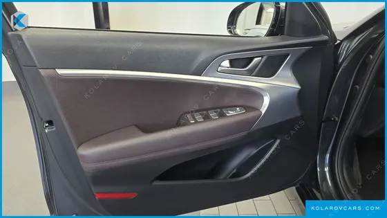 GENESIS G70 DIESEL 2.2 2WD