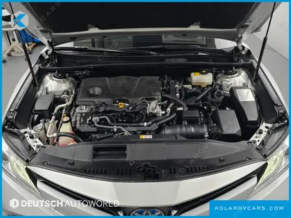 TOYOTA CAMRY 2.5 XLE HYBRID
