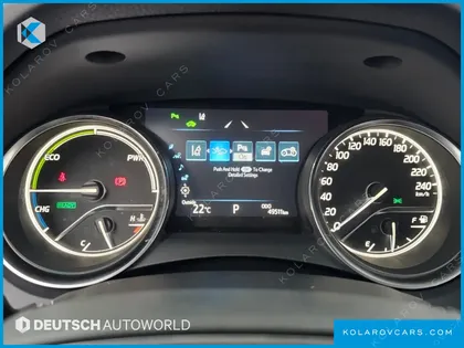 TOYOTA CAMRY 2.5 XLE HYBRID