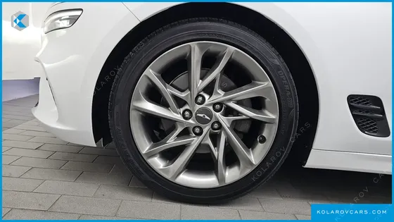 GENESIS G70 GASOLINE 2.0T 2WD