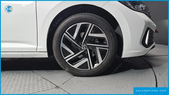 VOLKSWAGEN JETTA 1.5 TSI PRESTIGE