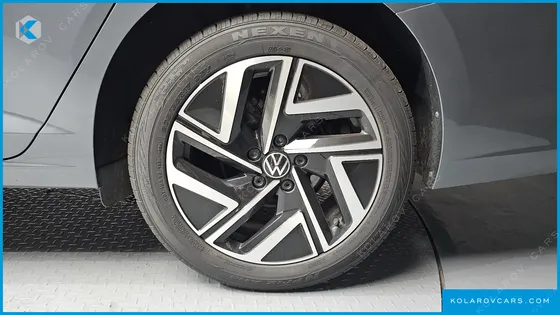 VOLKSWAGEN JETTA 1.5 TSI PRESTIGE