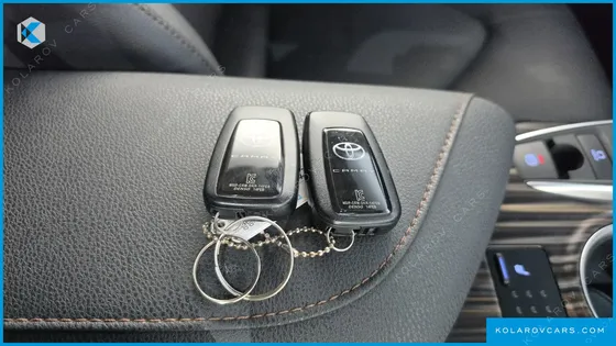 TOYOTA CAMRY 2.5
