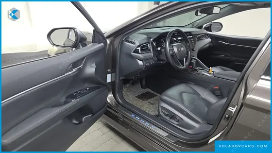 TOYOTA CAMRY 2.5