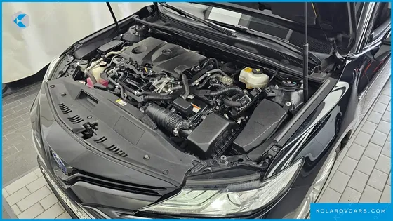 TOYOTA CAMRY 2.5 XLE HYBRID