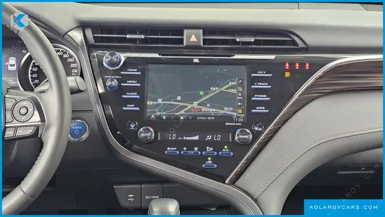 TOYOTA CAMRY 2.5 XLE HYBRID