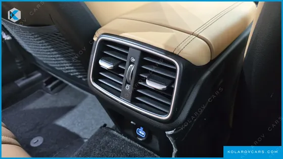 GENESIS G70 GASOLINE 2.0T 4WD