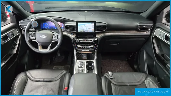 FORD EXPLORER 3.0 PLATINUM 4WD