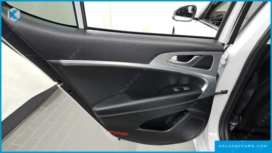 GENESIS G70 GASOLINE 2.0T 2WD