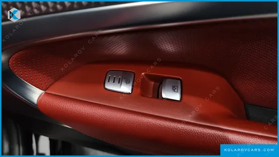 GENESIS G70 GASOLINE 3.3T 4WD