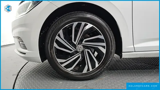 VOLKSWAGEN JETTA 1.4 TSI PRESTIGE