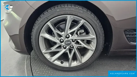 GENESIS G70 GASOLINE 2.0T 2WD