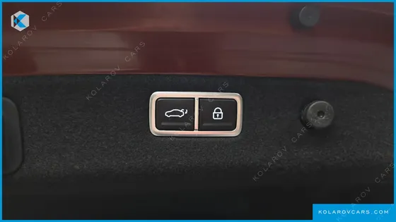 GENESIS G70 GASOLINE 2.0T 2WD