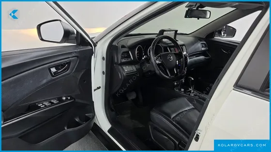 KGM - SSANGYONG TIVOLI VX 2WD