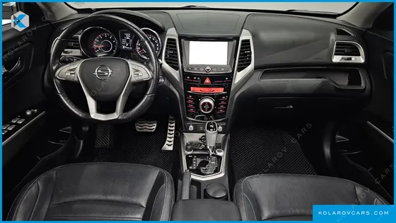 KGM - SSANGYONG TIVOLI LX 2WD