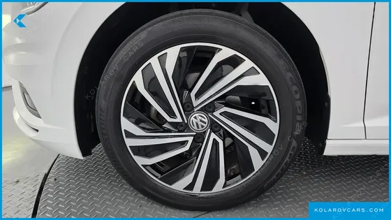 VOLKSWAGEN JETTA 1.4 TSI PRESTIGE