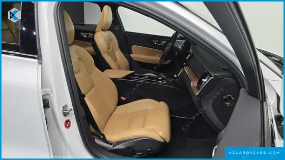 VOLVO V60 B5 PRO AWD