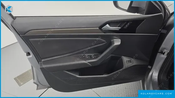 VOLKSWAGEN JETTA 1.4 TSI PREMIUM