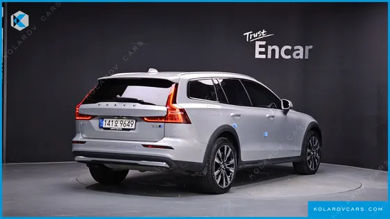 VOLVO V60 B5 ULTIMATE AWD
