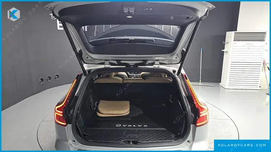 VOLVO V60 B5 ULTIMATE AWD