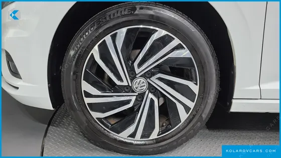 VOLKSWAGEN JETTA 1.4 TSI PRESTIGE