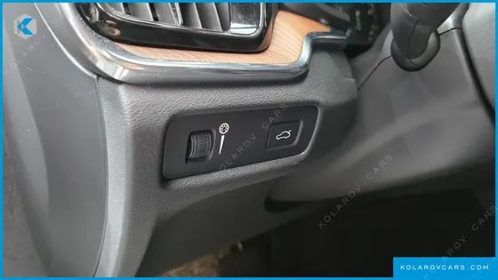 VOLVO V60 T5 AWD
