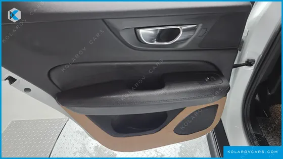 VOLVO V60 T5 AWD