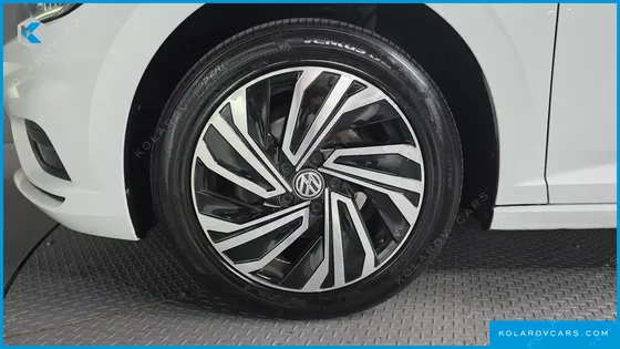 VOLKSWAGEN JETTA 1.4 TSI PRESTIGE