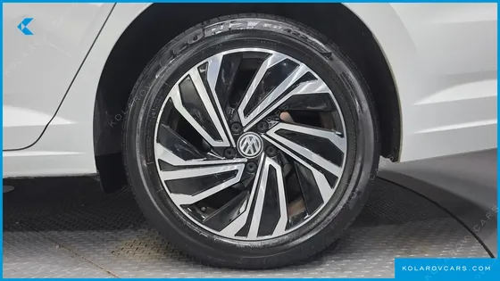 VOLKSWAGEN JETTA 1.4 TSI PRESTIGE