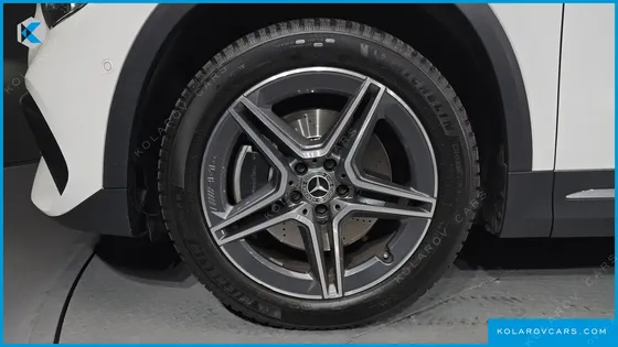 MERCEDES GLA-CLASS GLA250 4MATIC