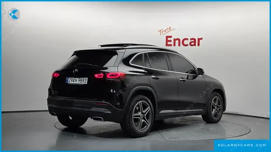 MERCEDES GLA-CLASS GLA250 4MATIC