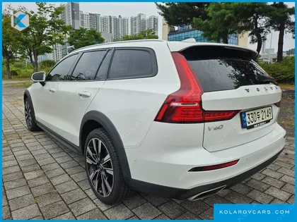 VOLVO V60 B5 PRO AWD