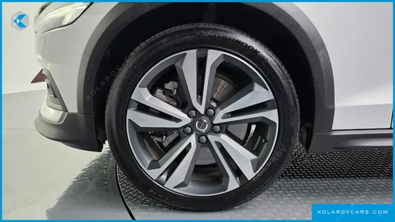 VOLVO V60 T5 PRO AWD