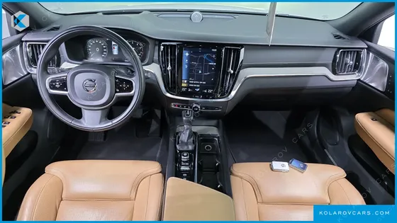 VOLVO V60 T5 PRO AWD