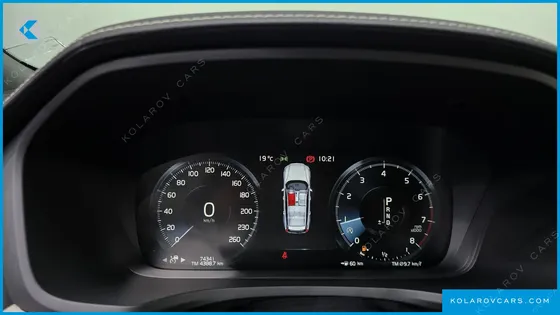 VOLVO V60 T5 PRO AWD