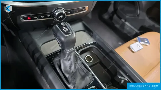 VOLVO V60 T5 PRO AWD