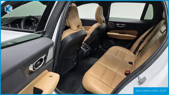 VOLVO V60 T5 PRO AWD