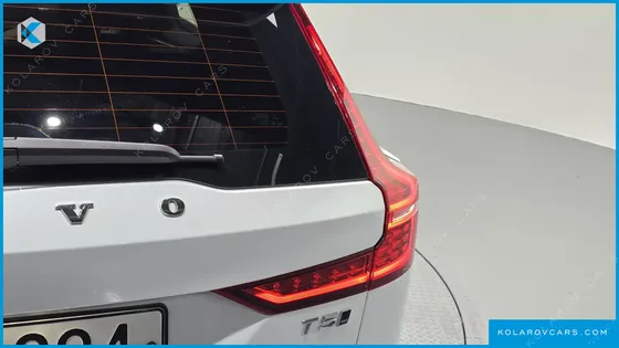 VOLVO V60 T5 PRO AWD