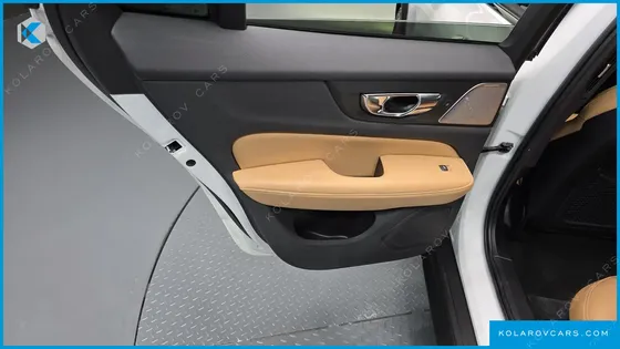 VOLVO V60 T5 PRO AWD