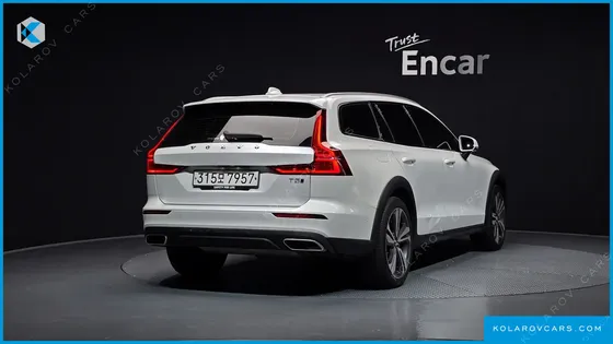 VOLVO V60 T5 PRO AWD