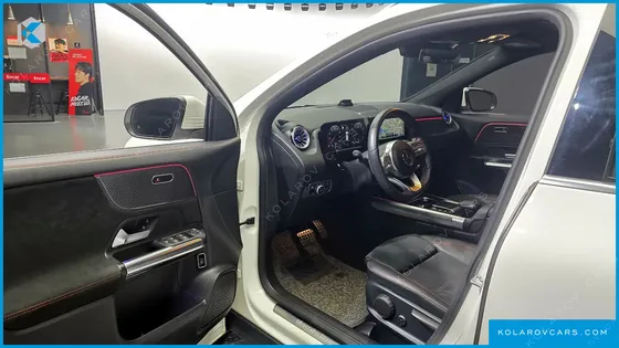 MERCEDES GLA-CLASS GLA250 4MATIC