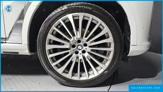 BMW X7 XDRIVE 30D DESIGN PURE EXCELLENT 6-SEATER