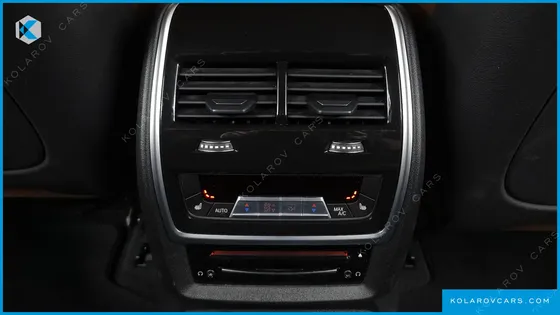 BMW X7 XDRIVE 40I DESIGN PURE EXCELLENCE 6-SEATER