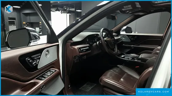 LINCOLN AVIATOR 3.0 BLACK LABEL AWD