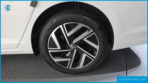 VOLKSWAGEN JETTA 1.5 TSI PRESTIGE